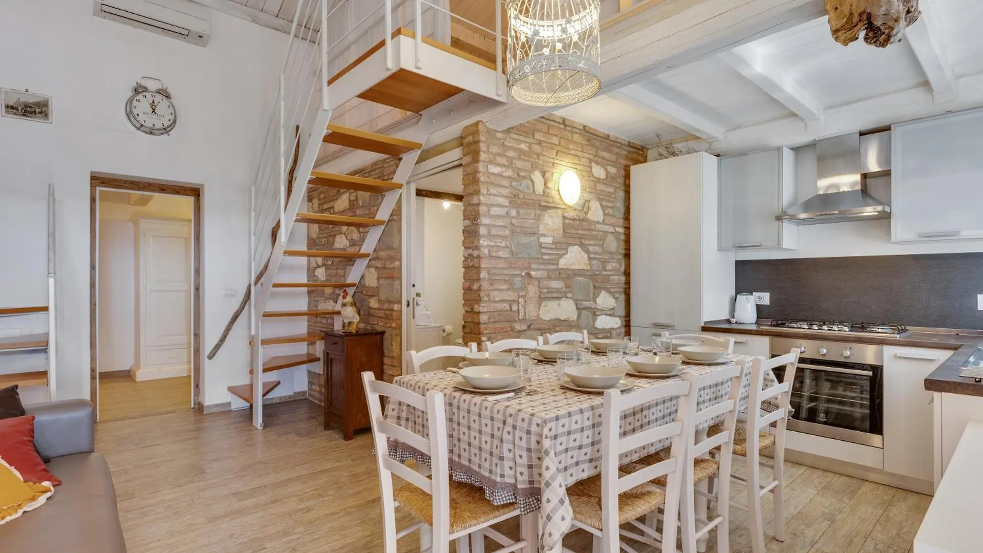 Agriturismo San Tommaso Pomarance Séjour à la ferme