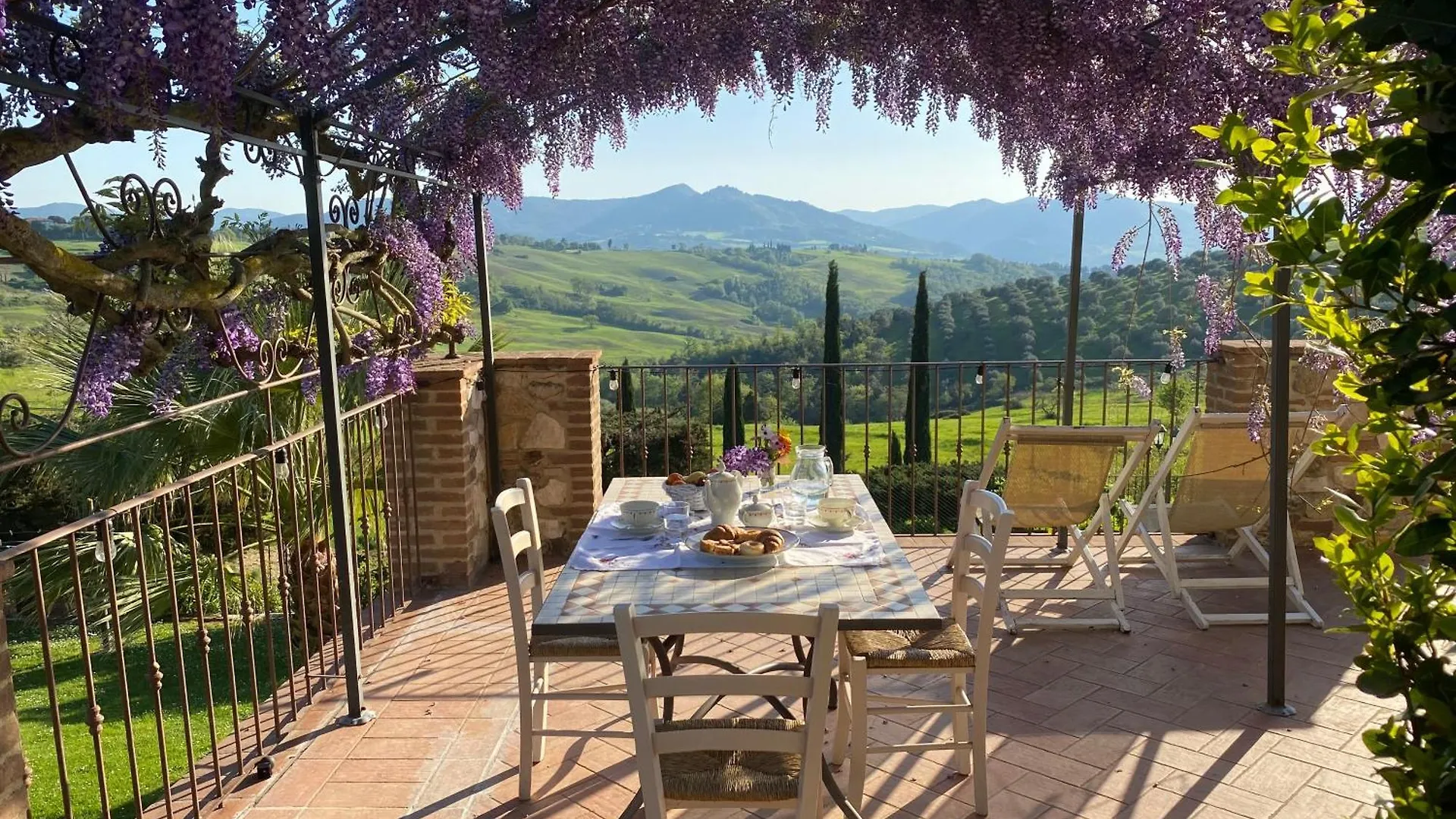 Agriturismo San Tommaso Pomarance 0*,
